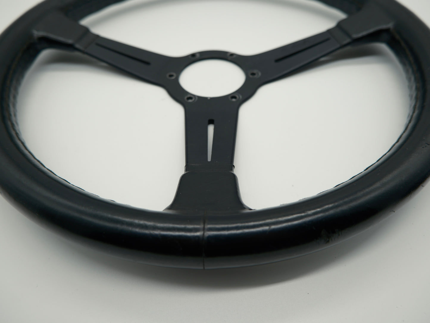 360mm Nardi Classic
