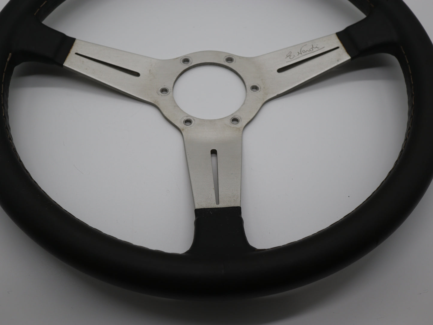360mm Nardi Classic