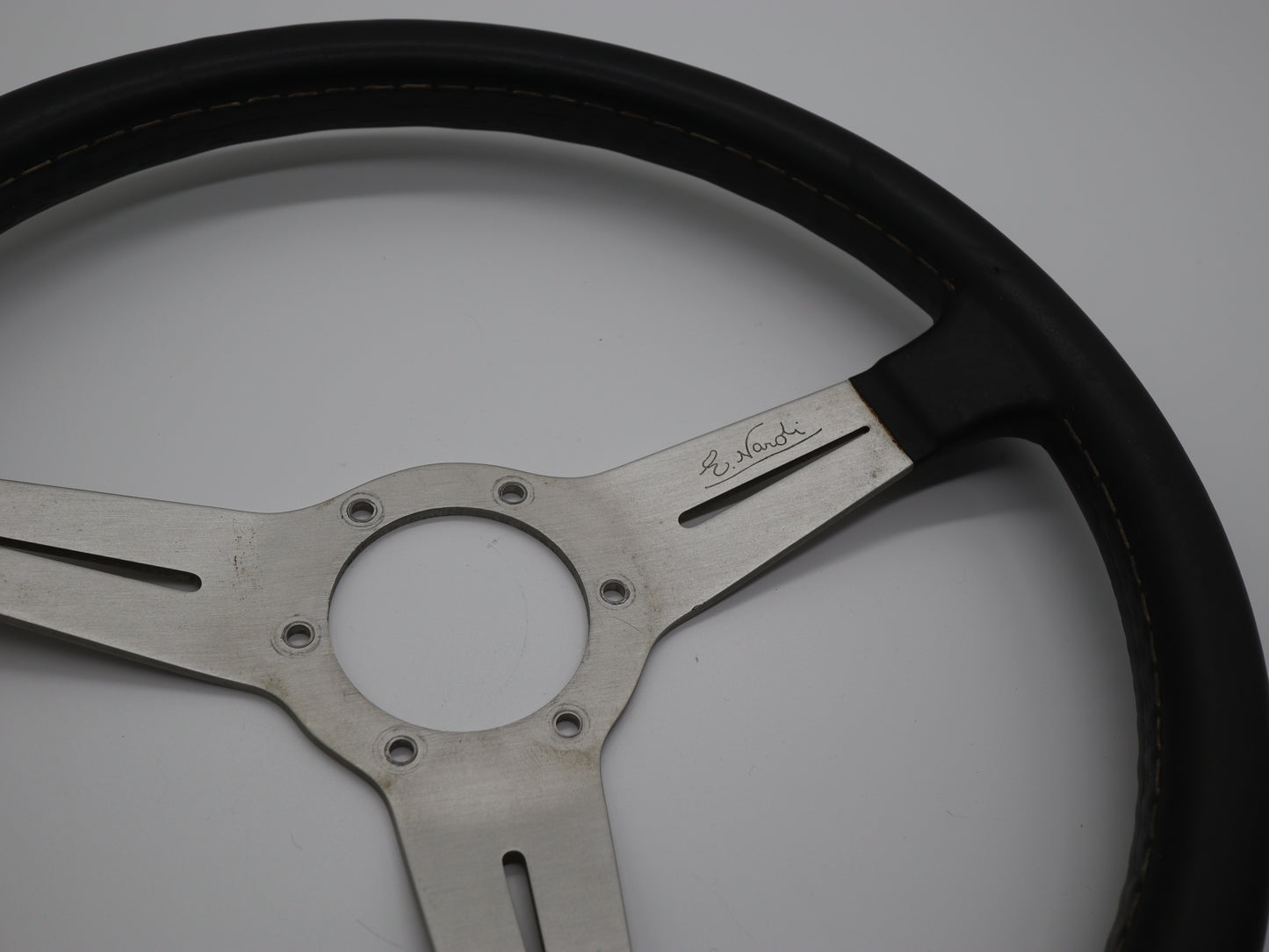 360mm Nardi Classic